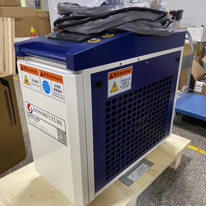 Industrial Laser Cleaner - 1500Wレーザー洗浄機 2kw 3kw 水冷式ファイバーレーザークリーナー 工業用錆除去 金属、油、塗料のレーザー洗浄