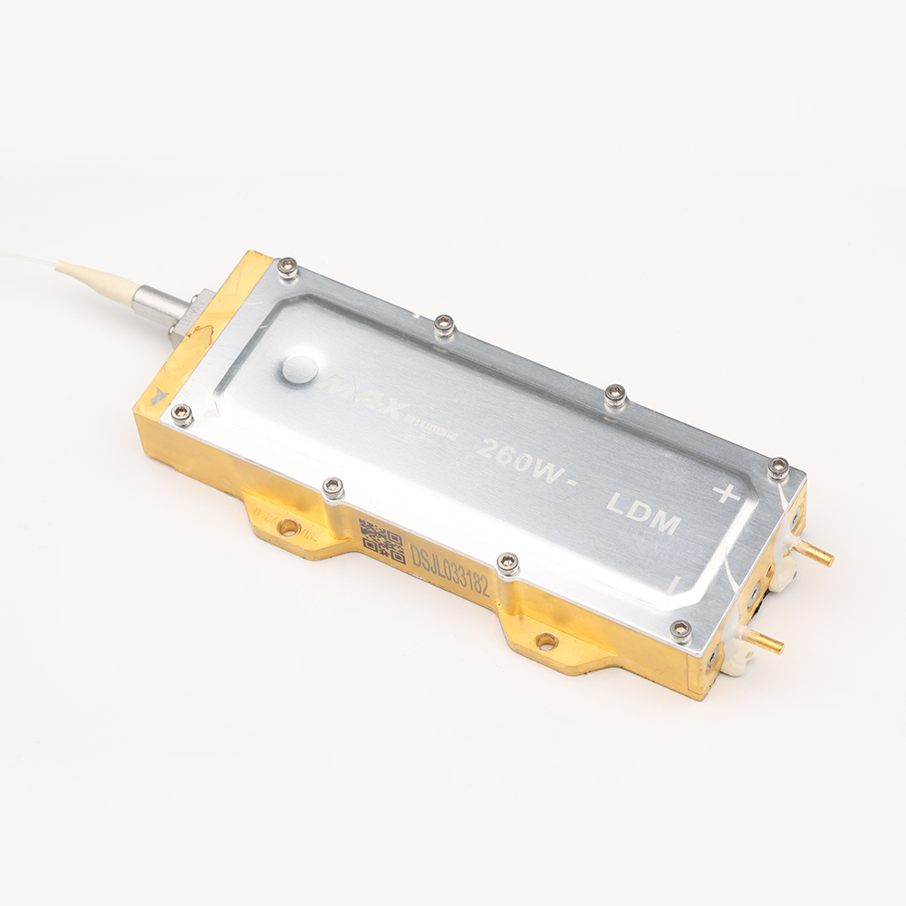 最大 130 ワット 260 ワット 350 ワットレーザー - Industrial Laser Blaster のレビューと価格