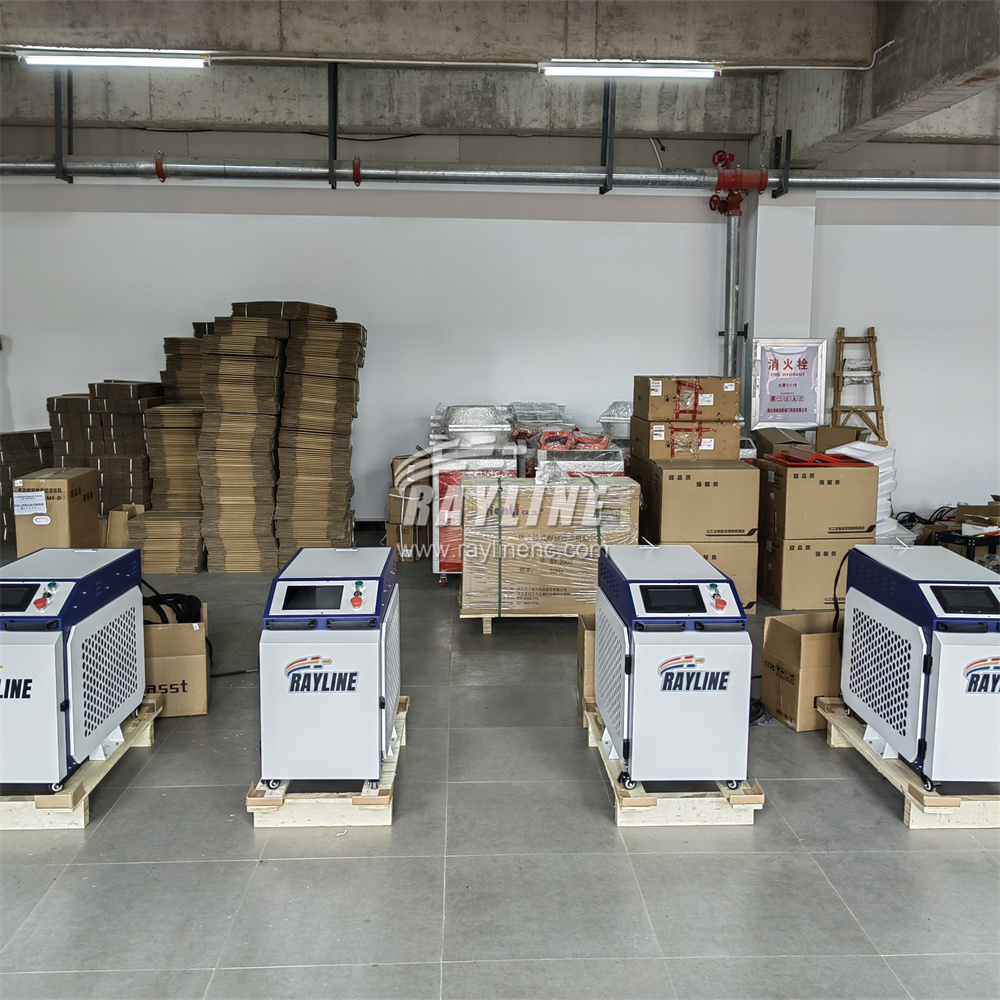 ハンドヘルドレーザー溶接機 ポータブルファイバーレーザー溶接 - Industrial Handheld Laser Welder のレビューと価格