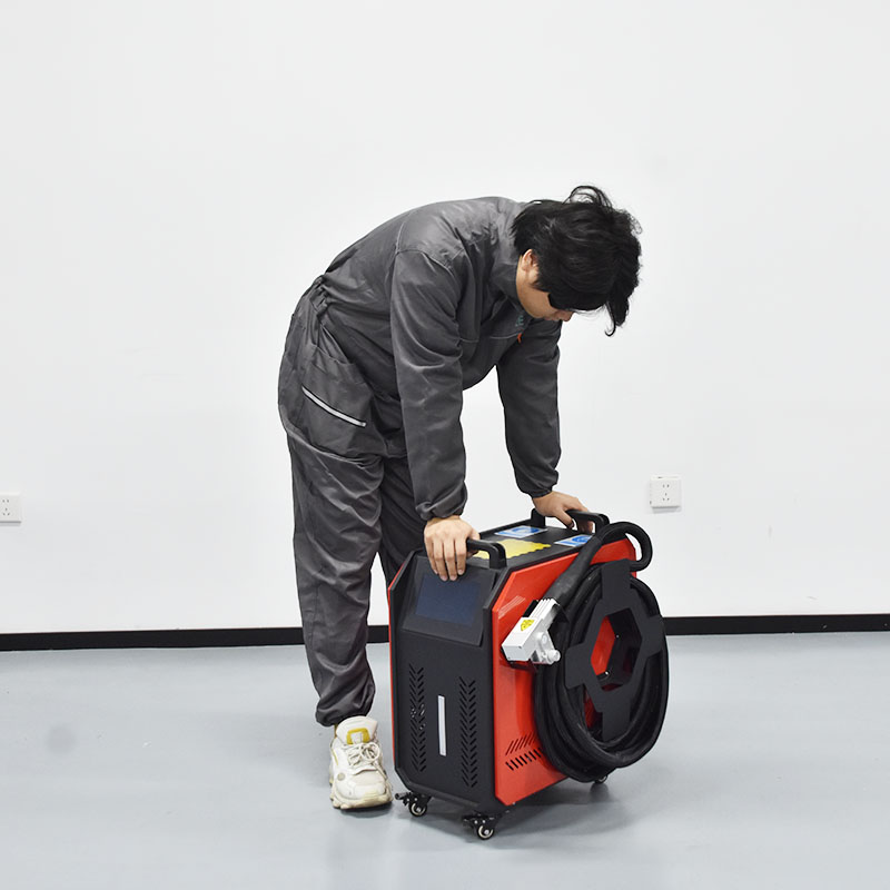 業務用空冷式レーザー洗浄機　ハンドヘルドレーザークリーナー　 - Industrial Laser Cleaner のレビューと価格